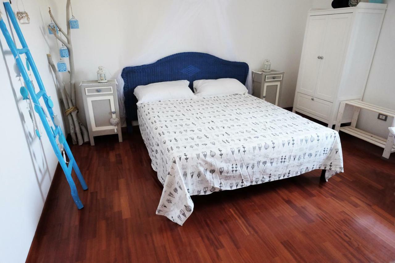 Vistazzurra B&B Ancona Habitación foto